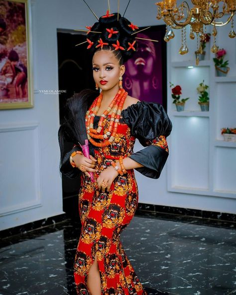 Spice Up Your Trad Day With This Igbo Bridal Beauty Look By Shannys Igbo Styles For Women, Igbo Cultural Attire For Women, Igbo Bridal Hairstyles, Igbo Traditional Attire For Ladies, Igbo Cultural Attire, Igbo Attire, Igbo Bride Traditional Weddings, Igbo Culture, Isi Agu