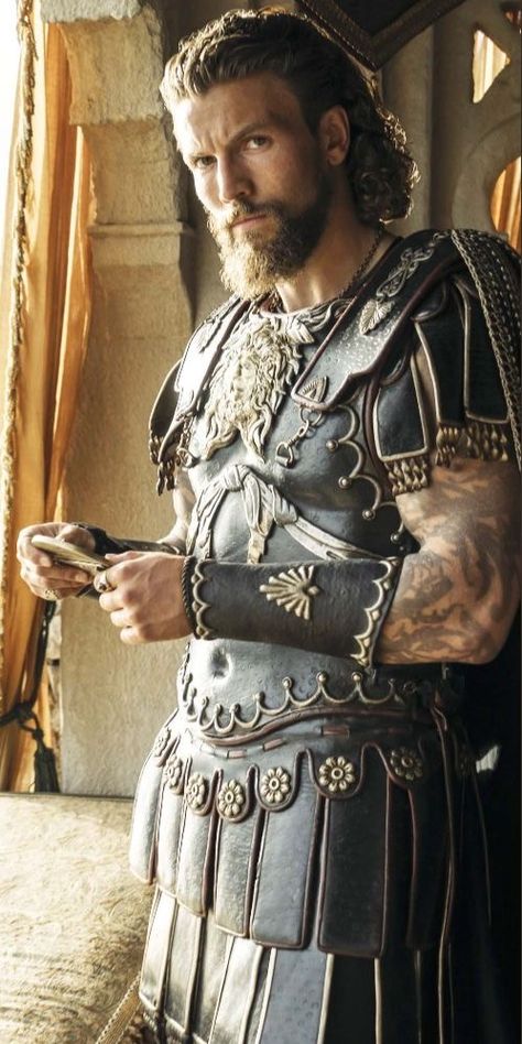 Viking Warrior Men, Biblical Costumes, Vikings Valhalla, Brain Models, Viking Men, Viking Hair, Weak In The Knees, Adventure Outfit, Ideal Man