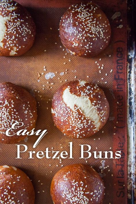 Pretzel Buns | Easy Pretzel Buns | Eat the Love Homemade Pretzel Buns, Pretzel Rolls Recipe, Pretzel Bun Recipe, Pretzel Dog, Restaurant Desserts, Pretzel Recipes, Pretzel Buns, Pretzel Bread, Bread Buns