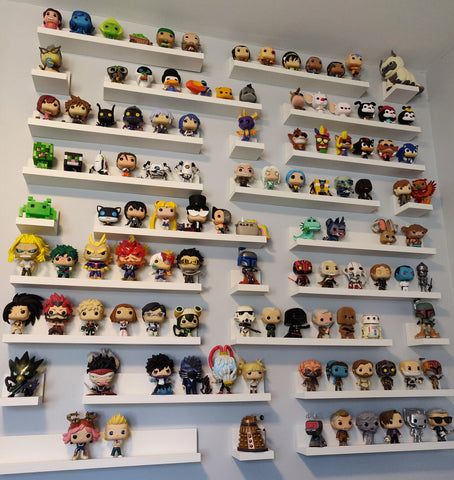 Action Figure Display Ideas Shelves, Displaying Funko Pops, Collectors Display Ideas, How To Display Pop Figures, Funko Pop Wall Display, Funko Pop Wall Display Ideas, How To Display Funko Pops, Funko Pop Display Ideas Diy, Funky Pop Display Ideas