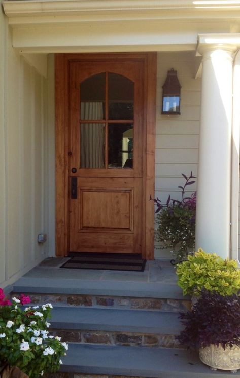 Dutch Door Exterior, Entry Door Ideas, Dutch Doors Exterior, Front Entry Door, Farmhouse Entry, Door Exterior, Hill Interiors, Dutch Door, Traditional Exterior