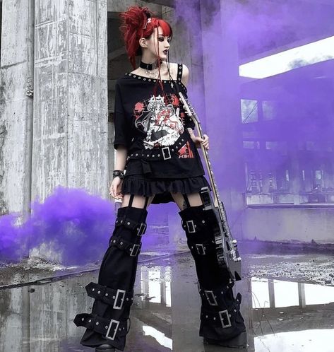 Japan Alternative Fashion, Vkei Outfits Fem, J Fashion Outfits, Visual Kei Style, Vkei Outfits Female, Menhera Kei Fashion, Japanese Punk Fashion, Vkei Outfits, Visual Kei Aesthetic