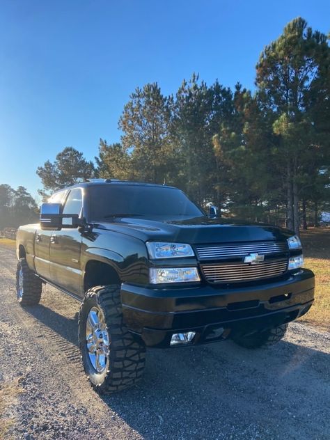 Lifted Cateye Chevy, Cat Eye Chevy Silverado, Cateye Trucks, Cat Eye Truck, Cateye Silverado, Cat Eye Chevy, Bubba Truck, Chevy Cateye, Cateye Chevy