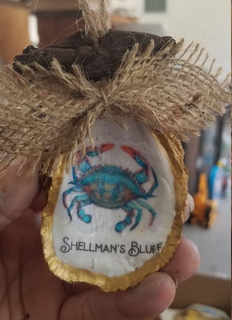 Customized Blue Crab Ornament - Etsy Crab Ornament, Oyster Ornament, Blue Crabs, Coastal Ornament, Oyster Shell Crafts, Crab Shells, Shell Crafts Diy, Painted Shells, Shell Ornaments