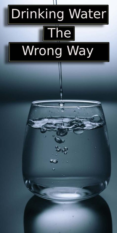 Some Mistakes You Probably Make While Drinking Water Natural Health Quotes, Ways To Drink More Water, Benefits Of Water, Hydrating Foods, Water Tips, Drink Enough Water, Drinking Enough Water, Natural Health Supplements, Healthy Quotes