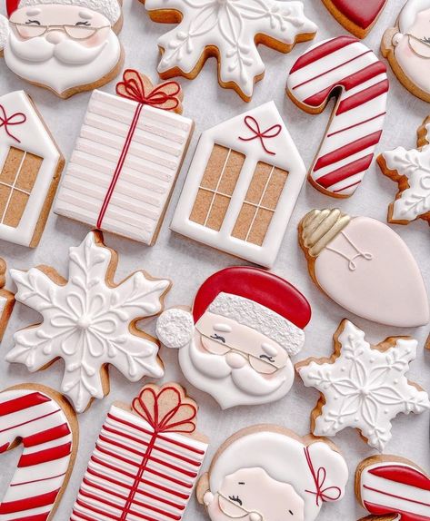 Iced Christmas Cookies, No Bake Sugar Cookies, Christmas Sugar Cookies Decorated, One More Sleep, Cute Christmas Cookies, Happy Christmas Eve, Winter Cookie, More Sleep, Sugar Cookie Designs