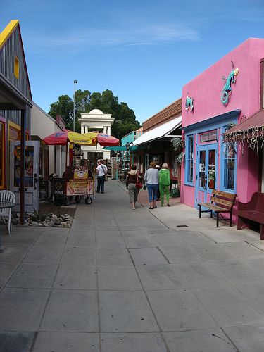 Downtown Yuma, Arizona (7) by Ken Lund, via Flickr Yuma Az, Arizona Aesthetic, Baked Coconut, America Trip, Yuma Arizona, Arizona City, Desert Climate, Arizona Hiking, Arizona Travel