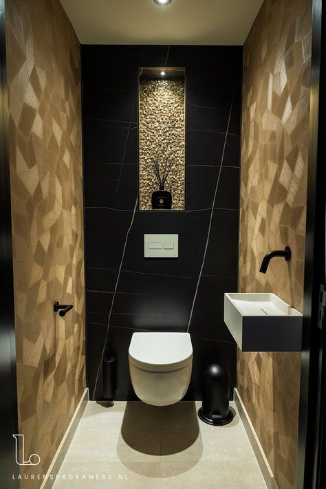 bathroom wall decor ideas Hotel Chique Toilet, Modern Toilet Room, Luxe Toilet, Luxurious Toilet, Toilet Inspiration, Toilet Modern, Toilet Design Modern, Small Toilet Design, Toilet Doors