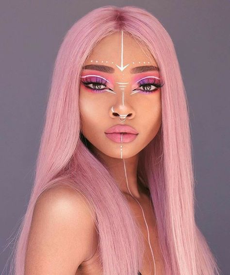 Rave Make Up Looks, Edm Makeup Looks, Pink Witch Makeup, Make Up Coachella, Pink Rave Makeup, Alien Makeup Pretty, Rave Makeup Ideas, Boho Festival Makeup, Celestial Makeup