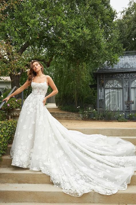 Martina Liana Style #1749. Wedding Dresses Kleinfeld, Martina Liana Wedding Dress, Column Wedding Dress, Ballgown Wedding Dress, Wedding Dresses Lace Ballgown, Wedding Dresses Princess Ballgown, Ballgown Wedding, Kleinfeld Bridal, Martina Liana