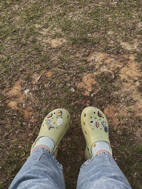 Green Crocs Aesthetic, Crocs Cute, Green Crocs, Crocs Aesthetic, Leave Print, Green Outfit, Neon Green, Hard To Find, The White