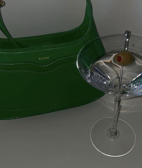 Green Purse Aesthetic, Dark Green Purse, Purse Aesthetic, Green Branding, Green Marketing, Green Purse, Branding Mood Board, Candy Shop, Tory Burch Flats