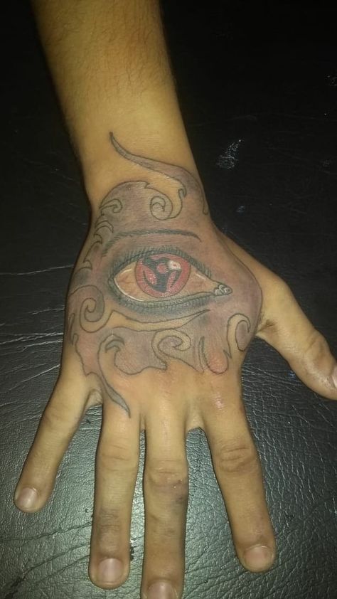 Eyes Tattoo On Hand, Grunge Hand Tattoos, Naruto Tattoos, Grunge Guy, Arm Tattoos Black, Eyes Tattoo, Tattoo On Hand, Tattoos Black, Hand Tats