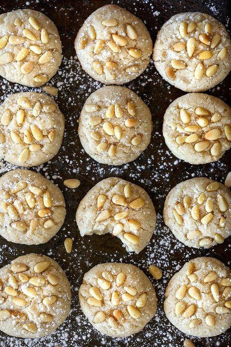 A vegan remix of the chewy, soft, classic Italian pignoli cookie. Made with almond paste and studded with mild pine nuts (also called pignoli). Perfect for the holidays! Almond Paste Cookies, Pignoli Cookies, Italian Butter Cookies, Italian Almond Cookies, Vegan Italian Recipes, Italian Cookie Recipes, Vegan Holiday Recipes, Italian Recipes Dessert, Cookies Vegan