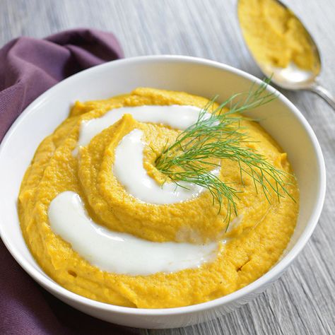 Not sure how to incorporate fennel into your kitchen? This rich, creamy Fennel and Carrot Purée is about to change all that! Carrot Puree, Dairy Free Soup, Honey Balsamic, Vegan Side Dishes, Vegan Sides, Green Planet, Chopped Carrots, Allergy Friendly Recipes, Spread Recipes