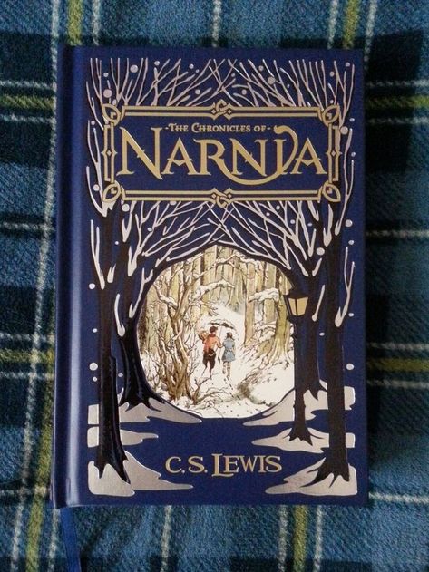 Chronicles Of Narnia Books, The Arabian Nights, Books Recommended, The Chronicles Of Narnia, Books For Sale, Fotografi Vintage, From Beyond, Beautiful Book Covers, C S Lewis