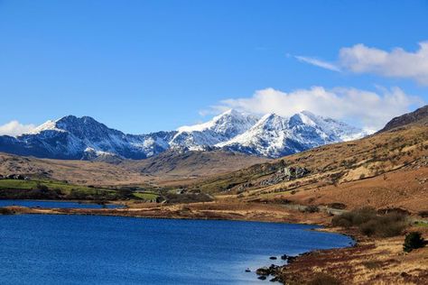 Climbing Snowdon: Our Guide To Climbing Mt Snowdon, ... Mount Snowdon, Wales Uk, North Wales, Next Holiday, Trail Running, Short Film, Great Britain, Orlando, Wales