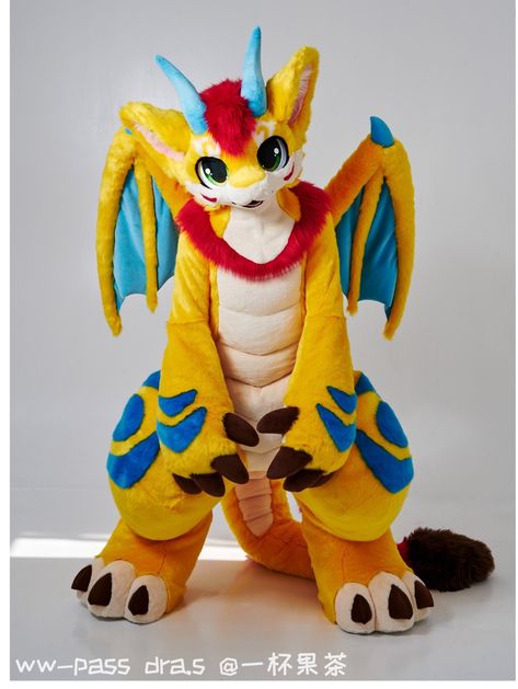 Plushie Fursuit, Cute Fursuits, Dragon Fursuit, Fursuit Making, Fursuit Ideas, Fur Suits, Dragon Mask, Fursuit Head, Plushie Patterns