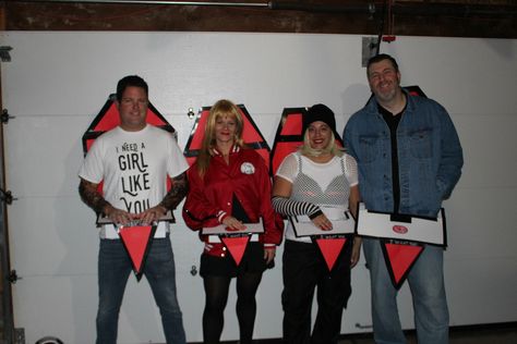 Do it yourself the voice costume! Adam, kelly, gwen, and Blake! Gwen And Blake, Do It Yourself, Costume Ideas, Karaoke, Halloween Costume, Anniversary Gifts, The Voice, Do It, Halloween Costumes