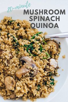 20-Minute Mushroom Spinach Quinoa — Project Sunny Quinoa Recipes Easy, Quinoa Recipes Healthy, Mushroom Spinach, Plats Healthy, God Mat, Quinoa Recipes, Veggie Dishes, Spaghetti Squash, Vegan Dishes