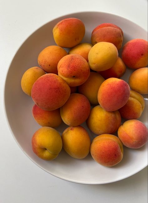 #orangeaesthetic #apricot #apricots #aesthetic #aestheticwallpaper #aestheticedits #moodboard #summermoodboard #minimalist #minimalism #orange #red Apricots Aesthetic, Apricot Aesthetic, Dry Fruits Benefits, Slow Days, Summer Moodboard, Apricot Fruit, Food Art Photography, Food Photoshoot, Design Picture