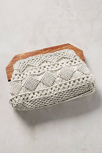 Kamm Woven Metallic Clutch Macrame Clutch, Makramee Diy, Macrame Purse, Macrame Wall Hanging Patterns, Home Decor Idea, Metallic Clutch, Macrame Plant Holder, Crochet Clutch, Clutches For Women