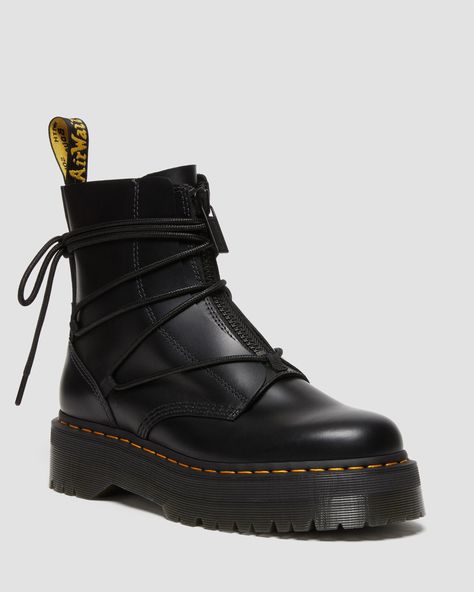 Dr Martens Jarrick, Jadon Boots, Leather Platform Boots, Dr Shoes, Black Platform Boots, Boots Uk, Black Leather Boots, Platform Boots, Strap Heels