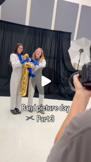 N Dallas TX Senior & Family Photographer on Instagram: "Part 3 of HHS band picture day. How did they have this much energy after March-a-thon?💙🩶🖤" Band Poses, Sports Team Photography, Team Photography, High School Sports, Band Pictures, Picture Day, Sports Teams, Marching Band, Dallas Tx