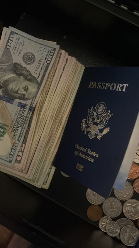 Money And Passport, Greencard Usa Aesthetic, Us Passport Aesthetic, American Passport Aesthetic, Full Passport, Passport Aesthetic, Passport Picture, Usa Passport, Us Passport