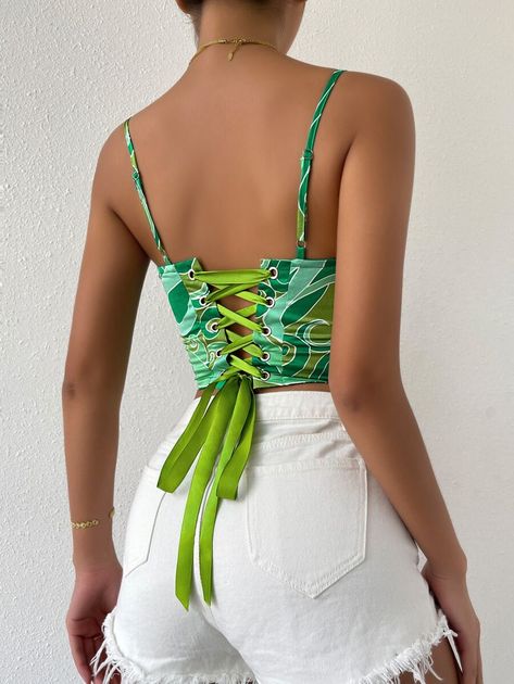 Allover Print Lace Up Backless Cami Top | SHEIN USA Materials Gown Style, Backless Cami Top, Green Corset, Casual Dresses Plus Size, Lace Up Corset, Backless Crop Top, Corsets And Bustiers, Classy Dress Outfits, Loose Fitting Tops