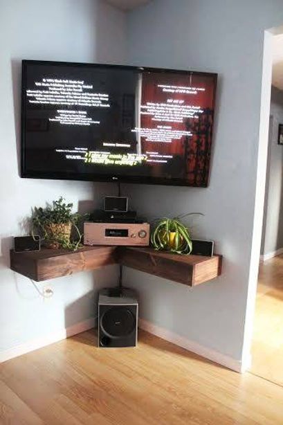 Weekend Project Corner Mounted Tv, Corner Tv Mount, Tv Wall Shelves, Wall Mounted Tv Unit, Corner Shelf Ideas, Diy Tv Stand, Television Stands, Diy Accent Wall, Flat Screen Tv