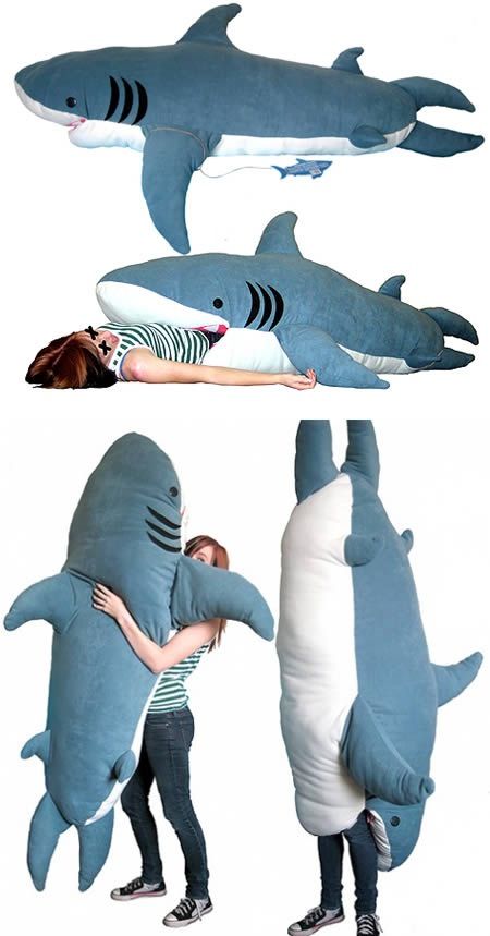 so cute! Shark Sleeping Bag, Shark Pillow, Shark Costumes, Shark Week, Pretty Stuff, Art Books, Cool Inventions, Dream Rooms, Unique Things