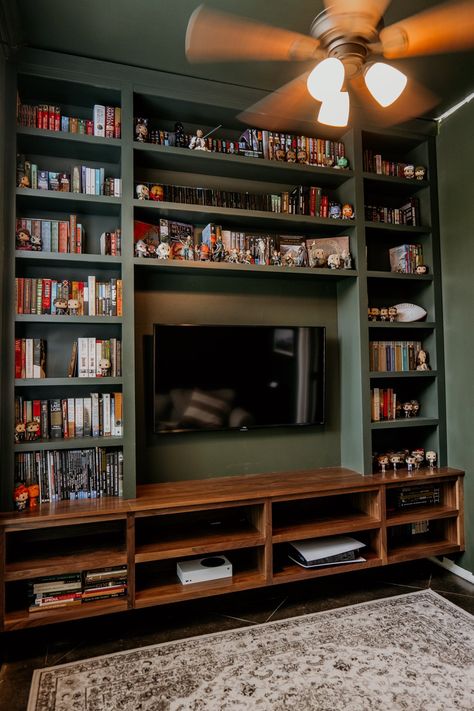 Bookshelves Entertainment Center, Tv Over Bookshelf, Tv Book Shelf Wall, Book Shelf Entertainment Center, Media Center Bookshelves, Full Wall Bookshelf Office, Tv Wall Decor With Bookshelf, Entertainment Living Room, Library Around Tv