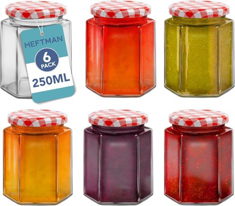 Small Jam Jars, Diy Body Products, Favours Wedding, Small Glass Jars, Jam Jars, Small Mason Jars, Kitchen Organisation, How To Make Jam, Jelly Jars