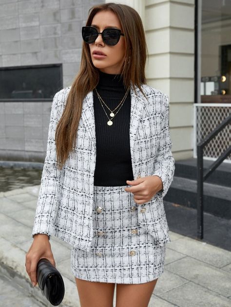 Blazer And Skirt Outfits, Blazer Skirt Outfit, Tweed Suit Women, Business Casual Skirt, Pretty Winter Outfits, Casual Oufits, Co Ords Outfits, Tweed Outfit, Chic Outfits Classy