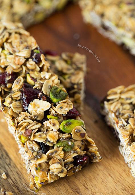 Cranberry Pistachio Granola Bars - Table for Two® by Julie Chiou Pistachio Granola, Homemade Granola Bars Healthy, Homemade Granola Healthy, Cranberry Pistachio, Healthy Bars, Table For Two, Homemade Granola Bars, God Mat, Granola Recipes