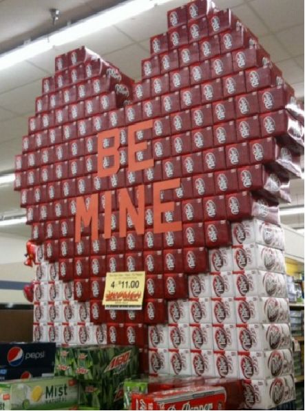 I would love this...a giant dr pepper heart <3 Cute Valentines Day Gifts, Dr Pepper, Future Boyfriend, Really Funny Pictures, Just Girly Things, Fun Drinks, Of Course, Girly Things, True Love