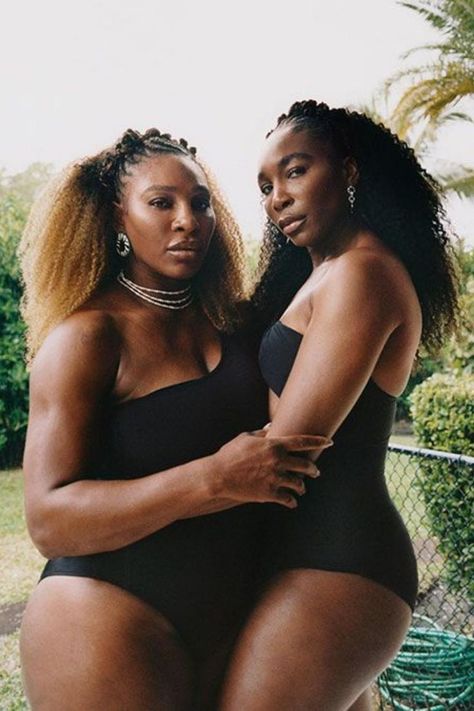 Tennis champions Serena and Venus Williams graced the cover of the March issue of Harper's Bazaar and discussed their life after tennis. Serena And Venus Williams, Tennis Champions, Serena Williams Body, Serena Williams Tennis, Venus And Serena Williams, Collateral Beauty, Williams Tennis, Black Actresses, Vintage Black Glamour