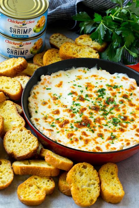 Cheesy Meals, Shrimp Scampi Dip, Dip Dinner, Creamy Shrimp Scampi, Cheesy Shrimp, Shrimp Dip Recipes, Shrimp Appetizer Recipes, Dip Food, Dip Recipes Hot