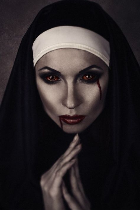 Bloodshot Nun Halloween, Simple Rose Tattoo, Dark Pics, Tattoo Dark, Skull Rose Tattoos, Dark Tattoos, Nun Costume, Rose Hand Tattoo, Native Tattoos