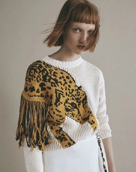 Knitwear Fashion 2020, Intarsia Sweater, Knitwear Fashion, Vogue Russia, Winter Mode, Fashion 2020, Knit Fashion, Knitting Inspiration, 70s Fashion