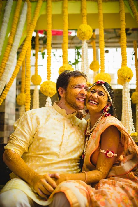 Photo of Fun haldi couple portrait Haldi Pose For Couple, Indian Haldi Couple Poses, Haldi Shoot Poses Couple, Haldi Photography Ideas For Couple, Haldi Photoshoot Poses Couple, Haldi Photo Shoot Ideas, Haldi Ceremony Couple Poses, Haldi Photoshoot Couple, Haldi Poses For Couple