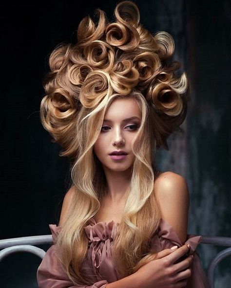 Beautiful Fantasy Hairstyles That You Only Dream About - Inspired Beauty Poofy Hairstyles, Fantasy Hairstyle, Fantasy Hairstyles, Beyonce Hair, High Fashion Hair, Avant Garde Hair, Dramatic Hair, Fantasy Hair, Athletic Hairstyles