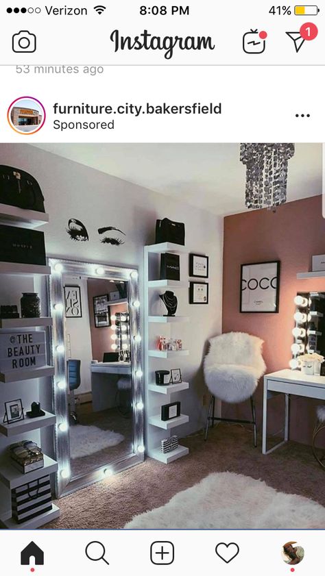 Black And White Teenage Girl Bedroom, Black Makeup Room, Black White And Grey Bedroom, White Girls Bedroom, Glam Bedroom Ideas, You're So Vain, Black And Grey Bedroom, Dream Dressing Room, Grey Bedroom Decor