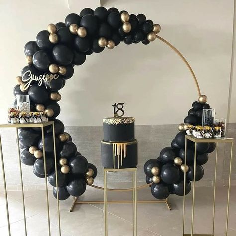 Black And Gold Party Decorations Table, Boys 18th Birthday Decoration Ideas, 18th Birthday Party Ideas Boy, Guys Birthday Party Ideas Decoration, 18th Birthday Party Ideas For Boys, 18th Birthday Decorations For Boys, 18th Birthday Cake For Guys, 18th Birthday Ideas For Boys, Cocktail Party Decor