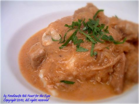 Transylvanian Goulash Low Budget Meals, Goulash Recipe, Searing Meat, Boneless Pork Shoulder, Paprika Pork, Goulash Recipes, Pork Recipe, Vegetable Puree, Boneless Pork