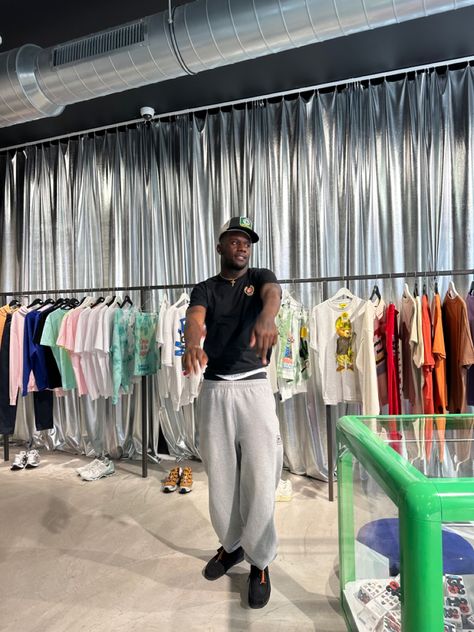 Ben Palace Outfit inspiration Palace Outfit, Stussy Sweatpants, Nike Stussy, Nike Sweatpants, Palace, Outfit Inspirations, Sweatpants, Nike, Instagram Photos