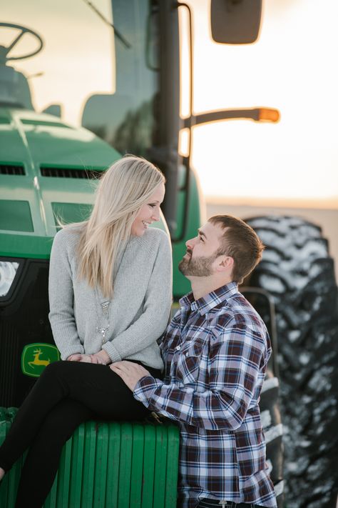 Hay Bale Engagement Photos, Farming Engagement Pictures, Tractor Couple Photoshoot, Engagement Photos With Tractor, Engagement Pictures With Tractor, Tractor Photoshoot Ideas, Tractor Engagement Photos, Farmer Engagement Photos, Engagement Photos On A Farm