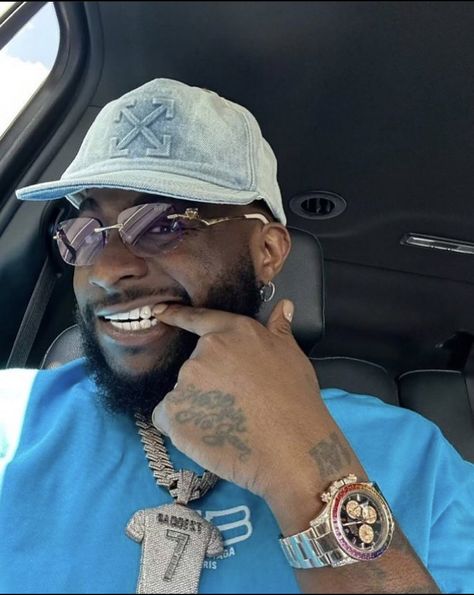 Burna Boy Wallpaper Iphone, Davido Wallpaper, Davido Nigeria, Cello Music, Bra Image, Today Pictures, Black Photography, New Photo Download, Boys Wallpaper