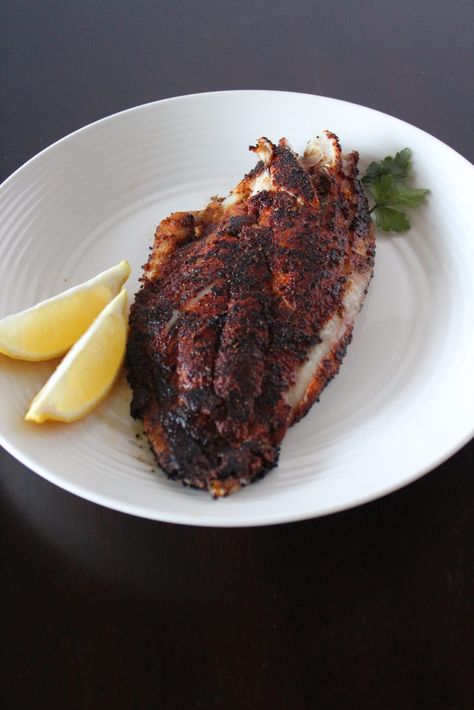 Blackened Red Snapper, Red Snapper Recipes, Snapper Recipes, What Is For Dinner, 30 Diet, Blackened Seasoning, Bloc Party, Quick Dinners, Red Snapper